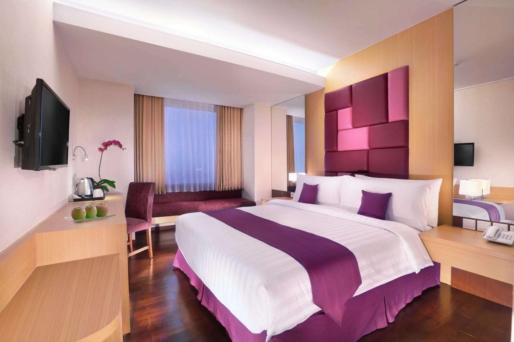 Quest Hotel Darmo - Surabaya By Aston מראה חיצוני תמונה